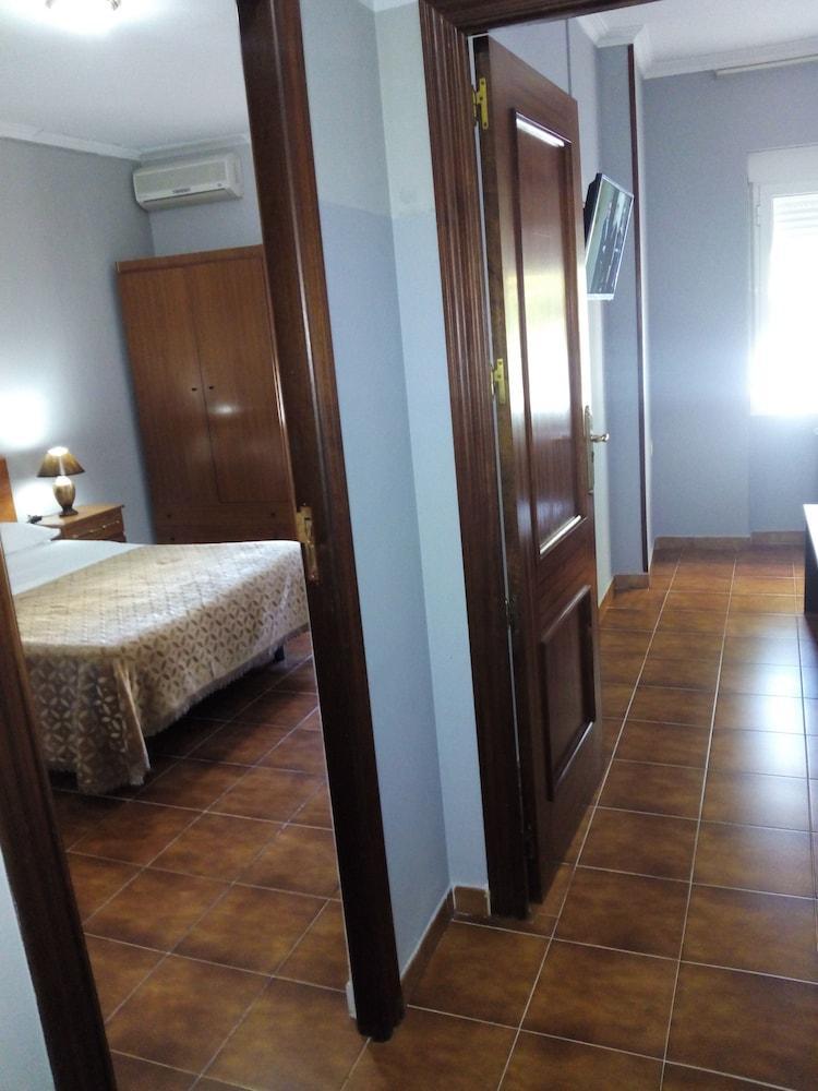 Hotel Europa Tomelloso Extérieur photo